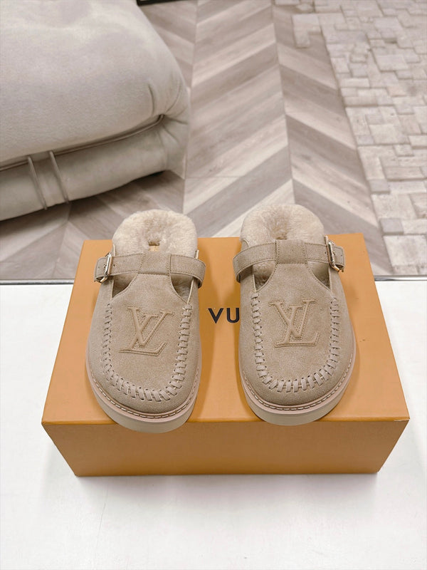 LV Colorado Closed Mules Beige Suede 100798