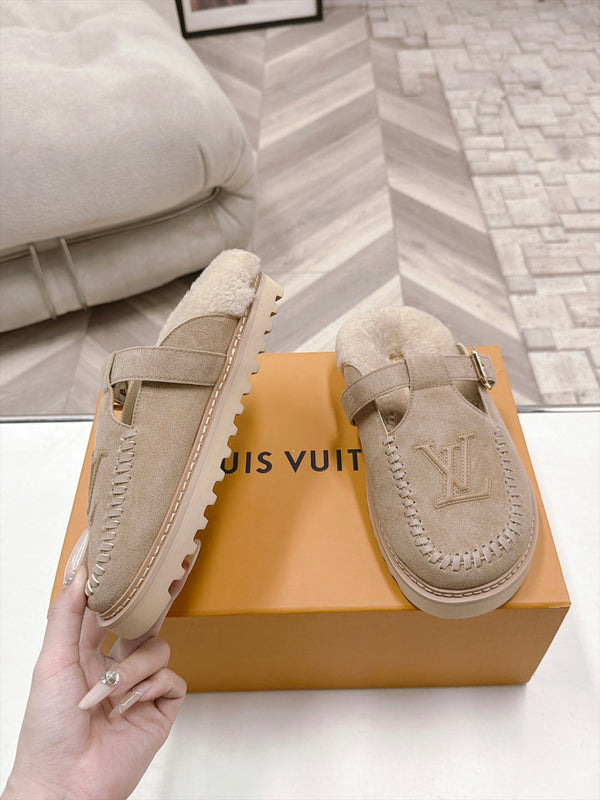 LV Colorado Closed Mules Beige Suede 100798