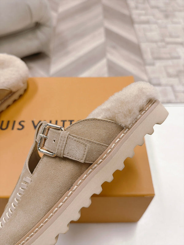 LV Colorado Closed Mules Beige Suede 100798