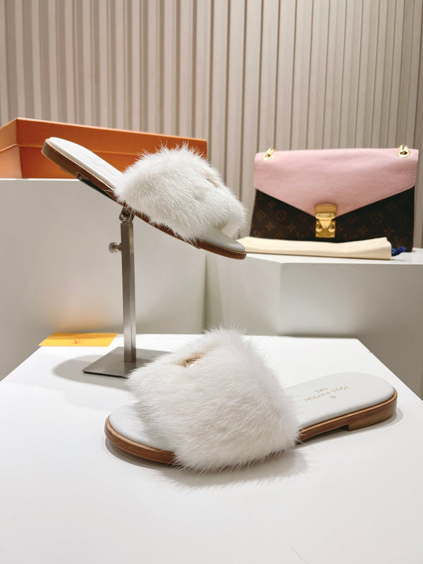 LV Slide Sandals White Faux Fur Gold Padlock Charm 997728