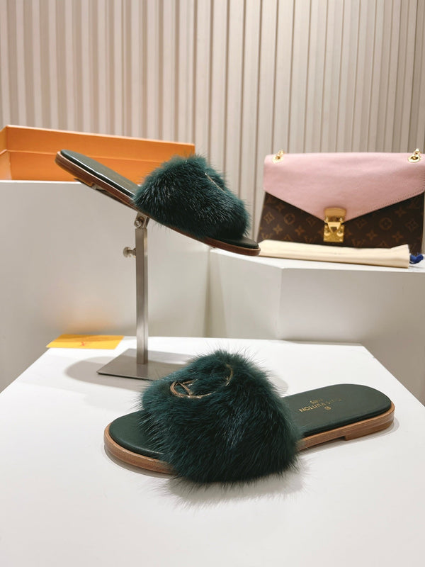 LV Flat Mule Sandals Dark Green Fur Gold LV Medallion 997727