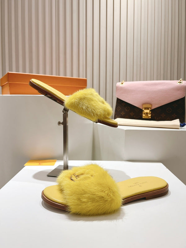 LV Flat Mule Sandals Yellow Fur Gold LV Medallion 997718