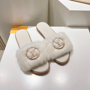 LV Flat Mule Sandals White Fur Gold LV Medallion 997715