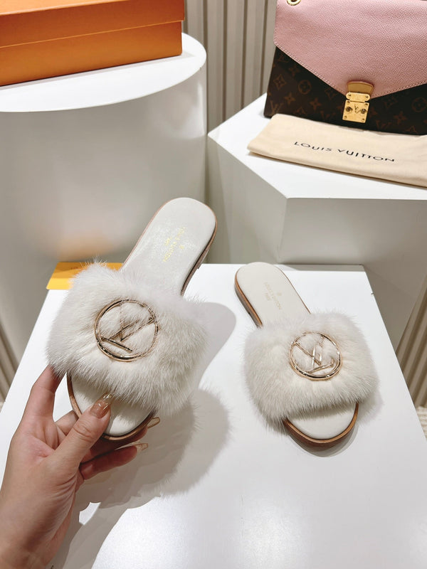 LV Flat Mule Sandals White Fur Gold LV Medallion 997715
