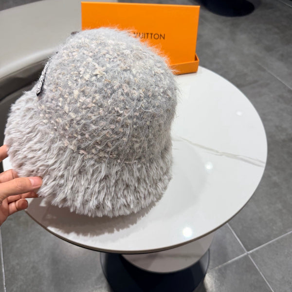 LV Furry Bucket Hat 455973