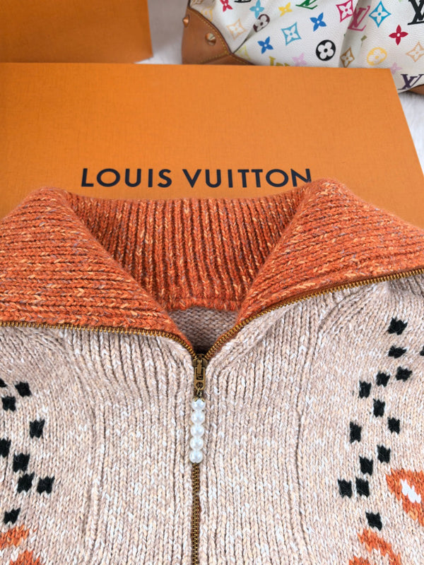 LV Zippered Knitted Blouson Beige Multicolor Wool 423032