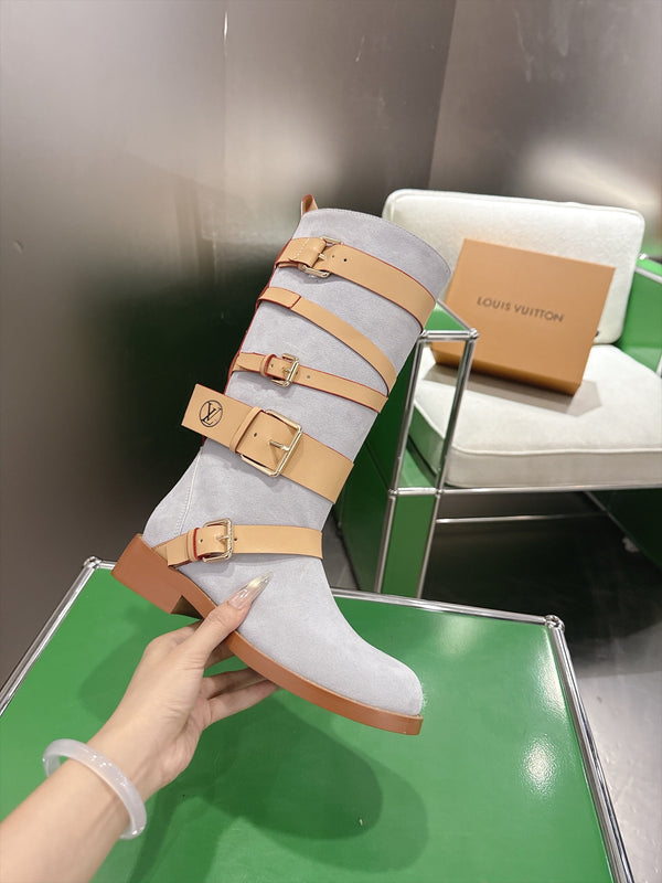 LV Amiral Flat Boots Grey Suede 999313