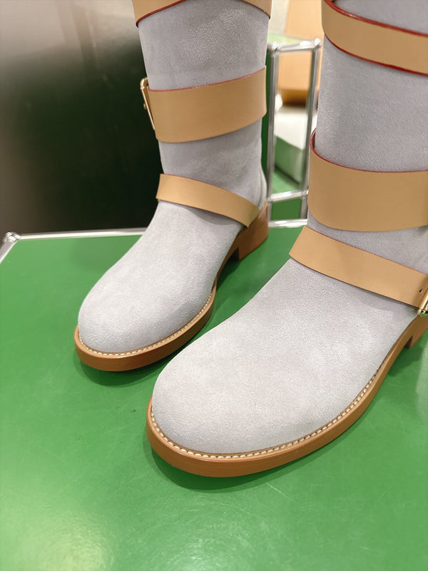 LV Amiral Flat Boots Grey Suede 999313