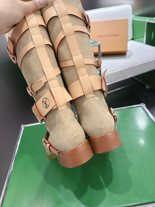 LV Amiral Flat Boots Beige Suede 999312