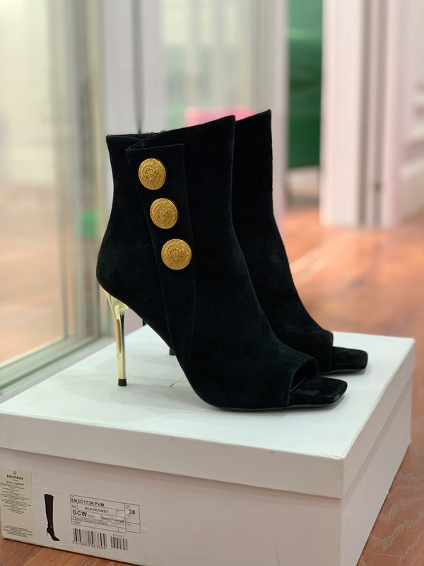 BM 26S Open-Toe Ankle Boots 9.5cm Gold Buttons Stiletto Black Suede 111324