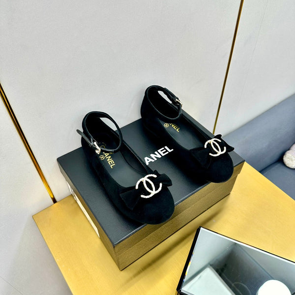 CC 26S Mary Jane Flats Bow Logo Charm Black Suede 140311