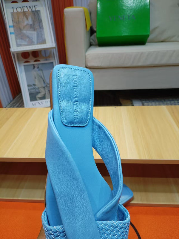 BV Riva Sandals  Flat Woven Blue Leather 139881