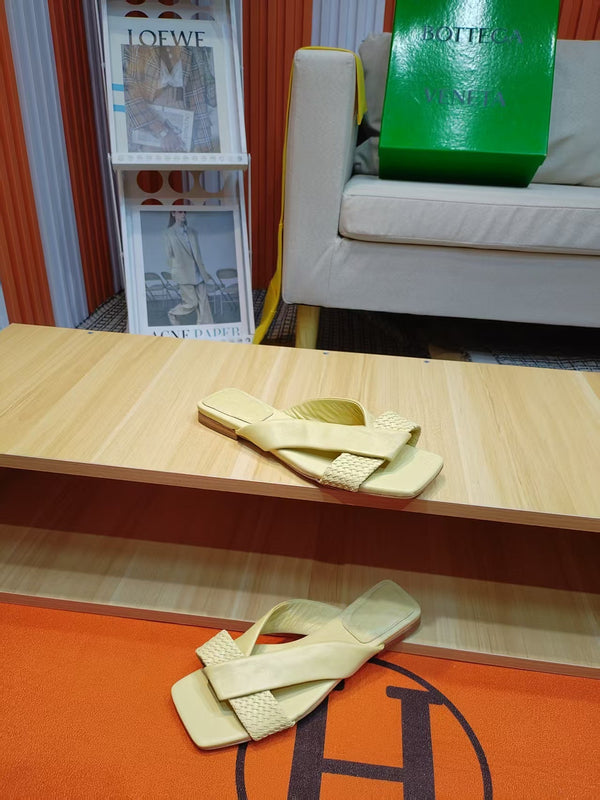 BV Riva Sandals  Flat Woven Light Yellow Leather 139879