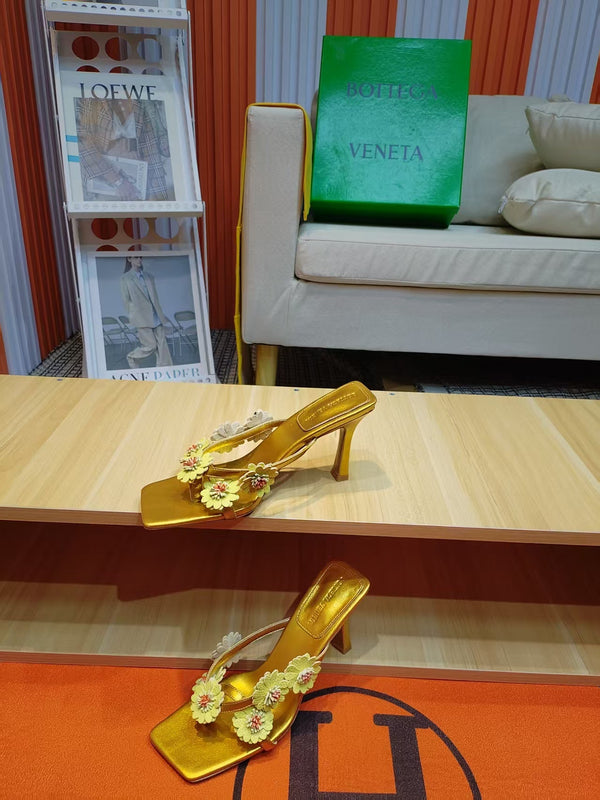 BV Riva Thong Floral Sandals 9CM Gold Leather 139869