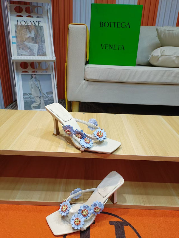 BV Riva Thong Floral Sandals 9CM Blue White Leather 139868