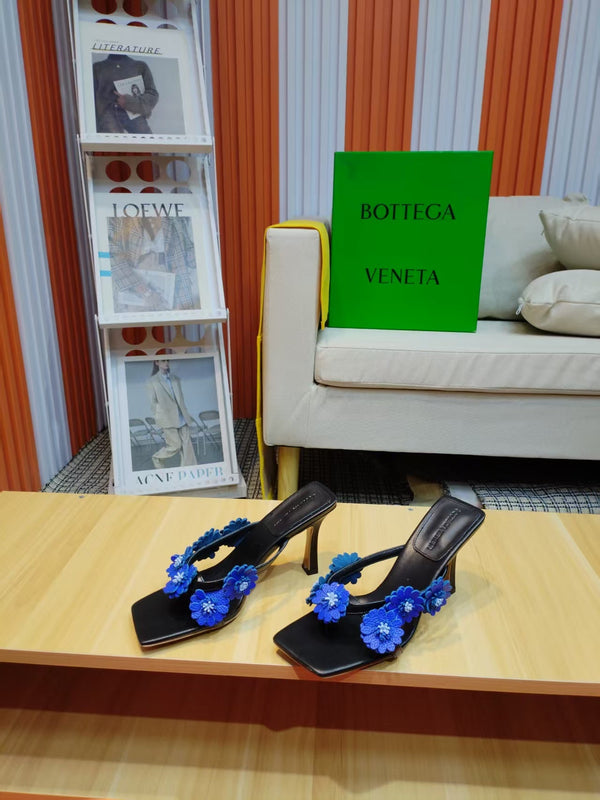 BV Riva Thong Floral Sandals 9CM Blue Black Leather 139867