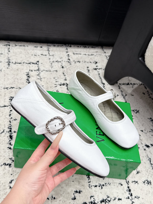 BV 26W Mary Jane Flats Square Toe Buckle Strap Leather 139792