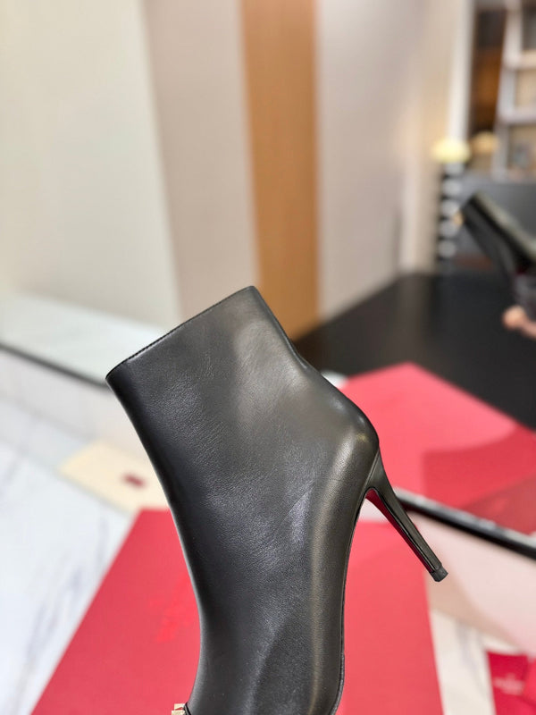 VLTN Garavani 26W Rockstud Ankle Boots 8cm Stiletto Leather 145163