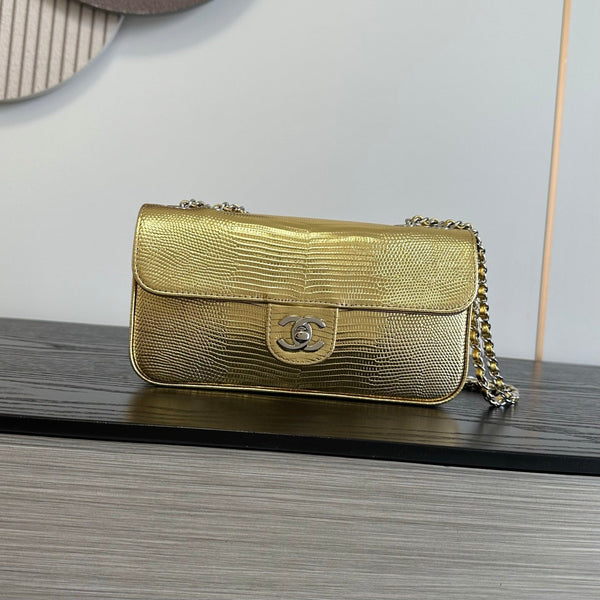 CC 26B Small Flap Bag 21.5cm Metallic Lizard-Embossed Cowhide