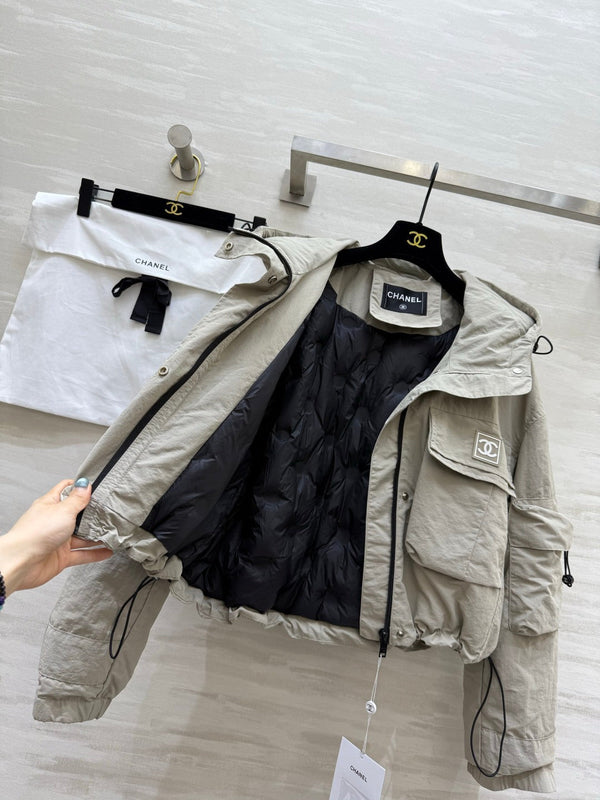 CC 26S Cropped Hooded Jacket Utility Pockets 435319