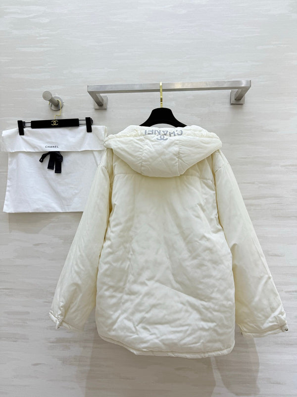 CC 26S Vintage Hooded Drawstring Puffer Jacket 435297