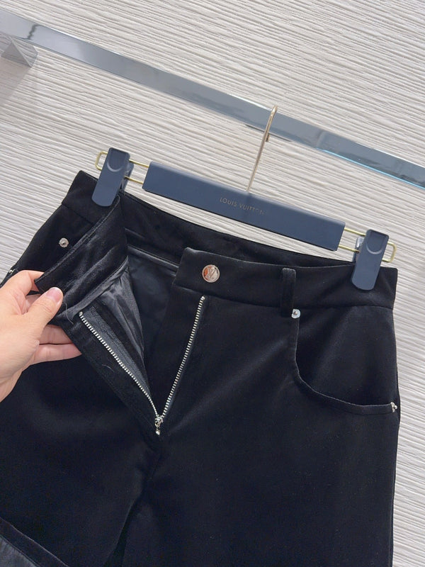 LV 26FW Velvet Shorts Vintage Casual Polyester 436415