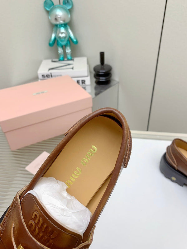 Miu 26FW Coin Loafers Cowhide 159437