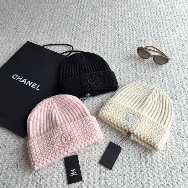 CC 26FW Knit Beanie Double C Logo 517954