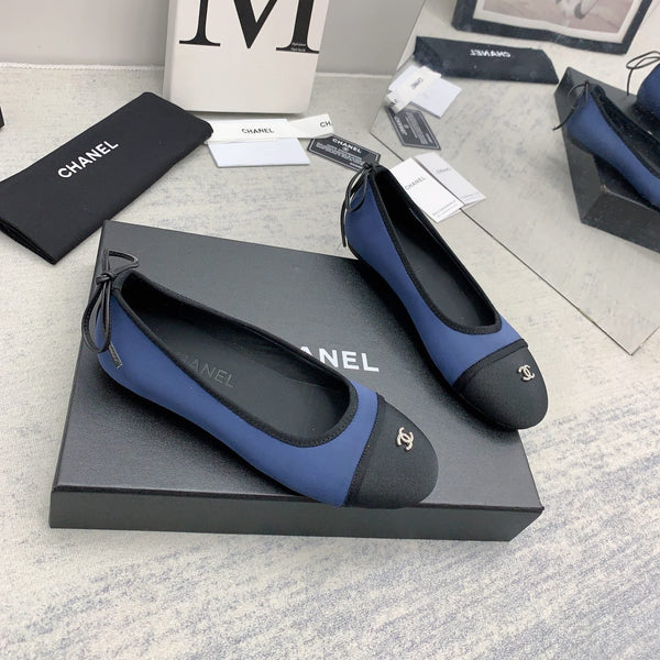 CC 26ss Two-Tone Ballerina Flats CC Logo Navy Black Silk Satin 162259