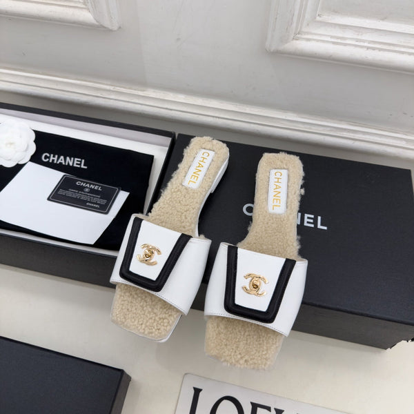 CC Shearling CC-Logo Flat Slide Suede Leather 164890