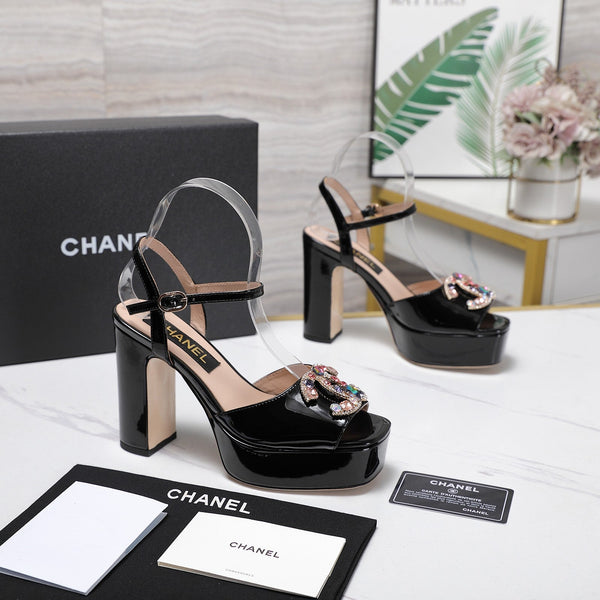 CC 26FW Platform Sandals Rhinestone Logo 11cm Black Patent Leather 170610