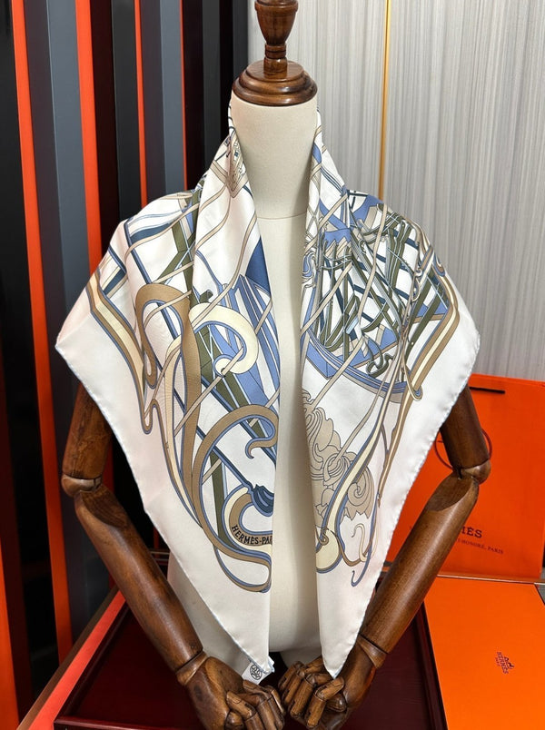 HM 26s Scarf  90x90cm Twill Silk 550752