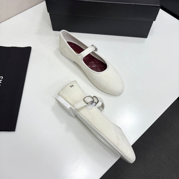 CC 26FW Mary Jane Flats Diamond Logo Detail Pony Hair 193781