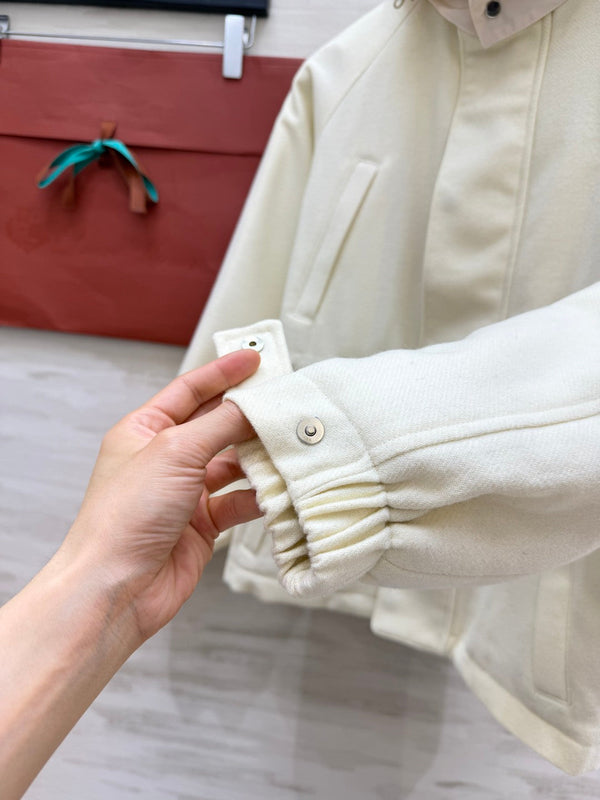 LP 26FW Hooded Utility Jacket Drawstring Waist Diamond Quilted Lining Ivory Wool Blend 449825