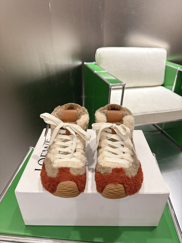 LW 26FW Fluffy High-Top Sneakers Color-Block Shearling 172064