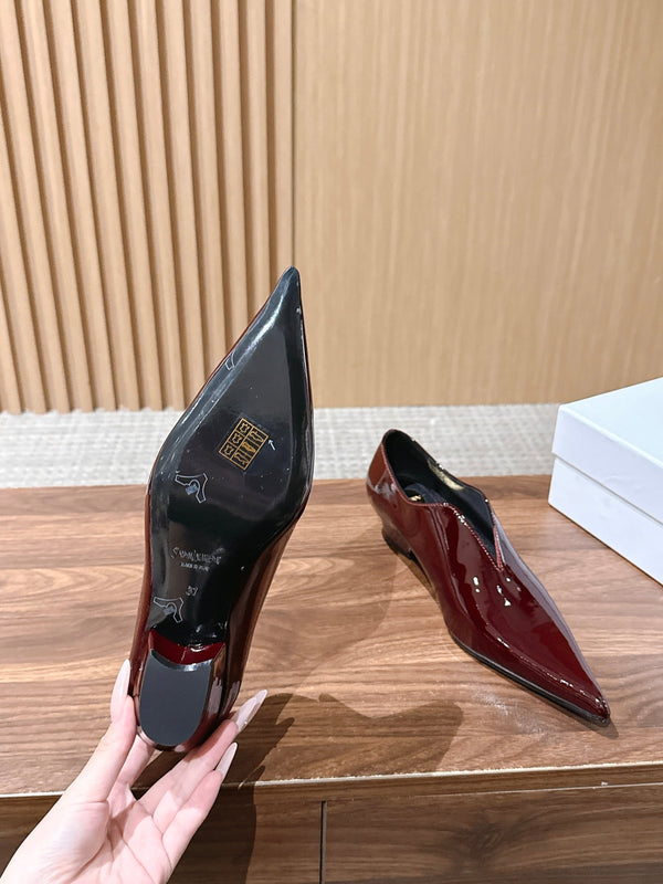 YSL 26FW V-Cut Pointed-Toe Loafers Low Block Heel Patent Leather 204234