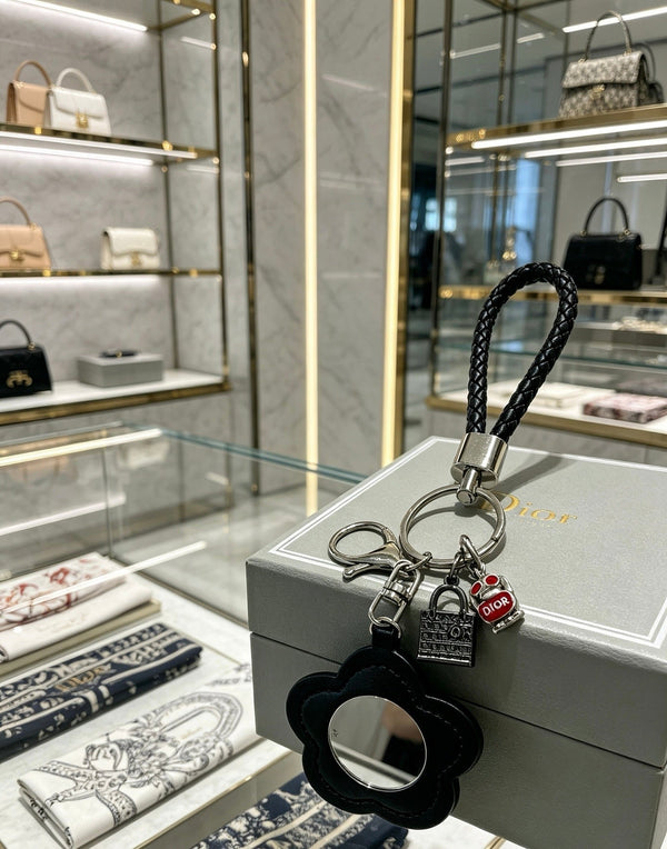 CD Flower And Bag Charm