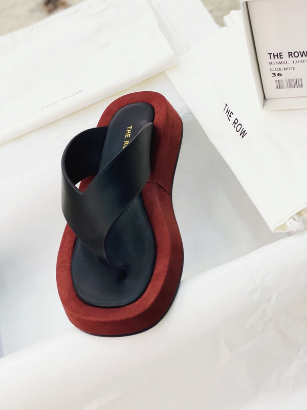 TR 26s Ginza Sandals Black Smooth Leather 156123