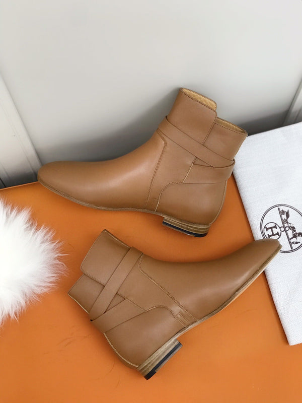 HM 26S Bow Buckle Ankle Boots 2cm Tan Leather 112860