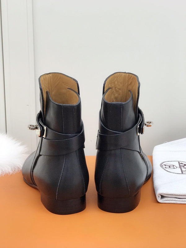 HM 26S Kelly Buckle Neo Ankle Boots 2cm Black Leather 112859
