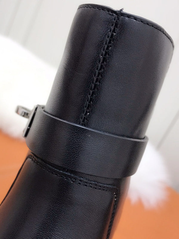 HM 26S Kelly Buckle Neo Ankle Boots 2cm Black Leather 112859