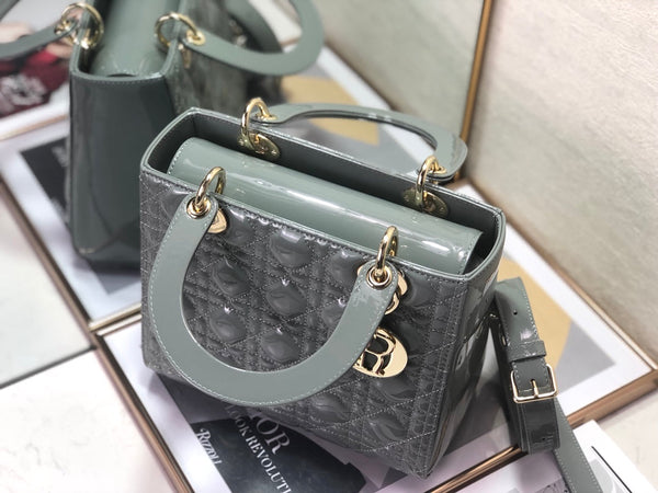 medium lady 24 grey patent calfskin