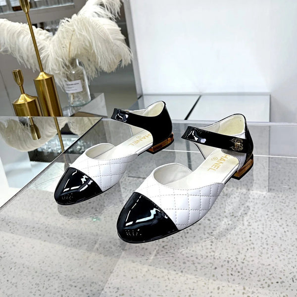 CC 26S Mary Jane Flats Shoes Quilted Patent Leather 147298