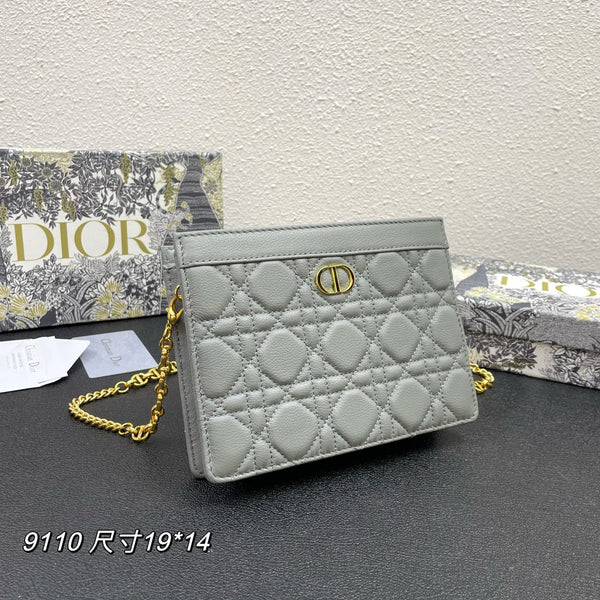 CARO POUCH 19 BAG IN GREY CALFSKIN
