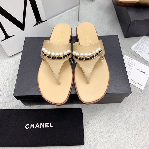 CC 26s Thong Sandals 2cm Pearl Leather 163419