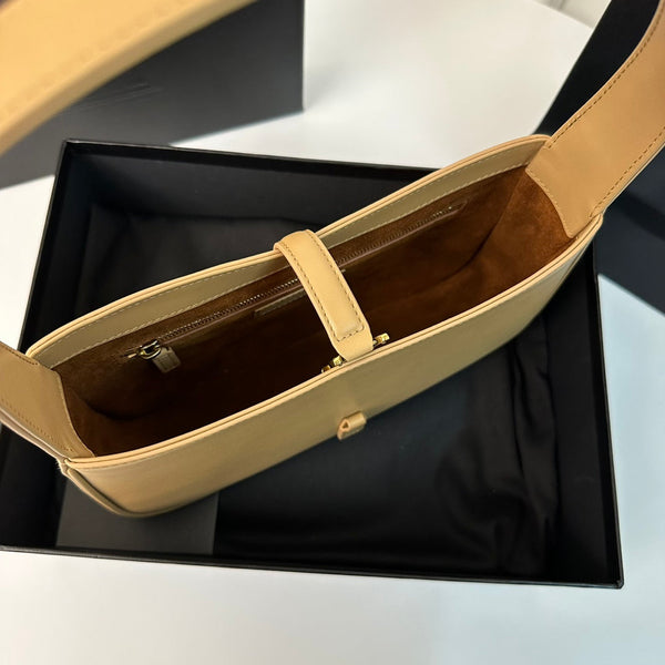 Le 5 a 7 24 Beige Lambskin Ghw