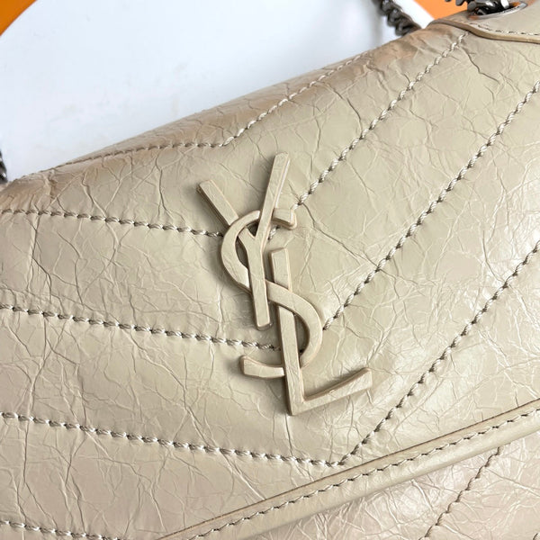 Niki Baby Shoulder Bag 28cm Old Ivory Glossy Leather 285475