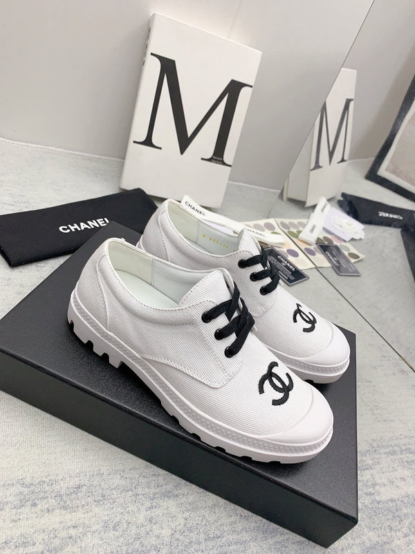 CC 26s Low Top Sneakers 2cm White Black Canvas 163691