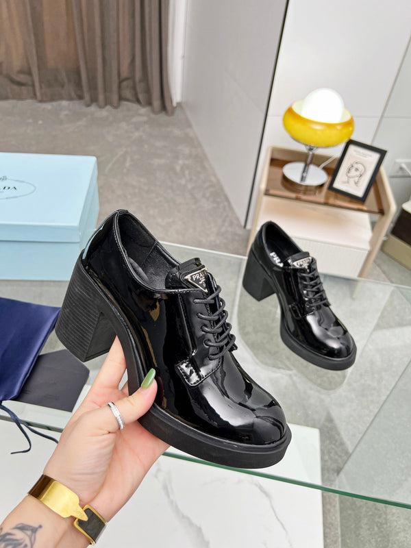 Prad 26S 8cm Lace-Up Block Heel Oxfords Black Patent Leather 147122