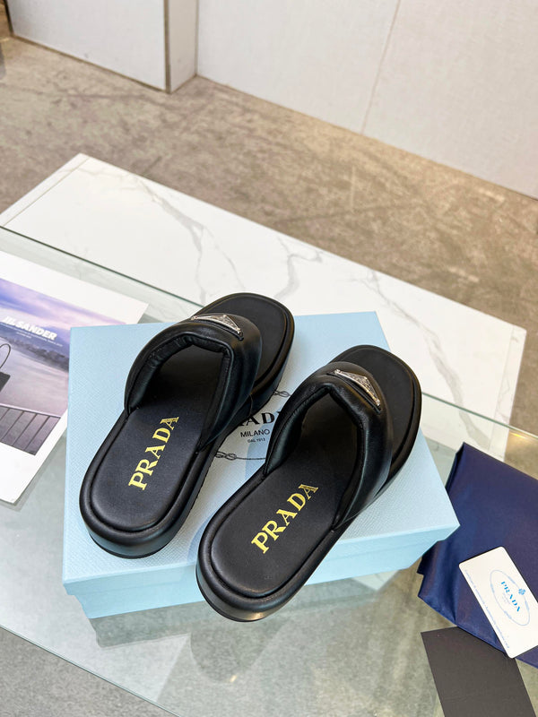 Prad 26s Platform Thong Sandals Black Leather 140401